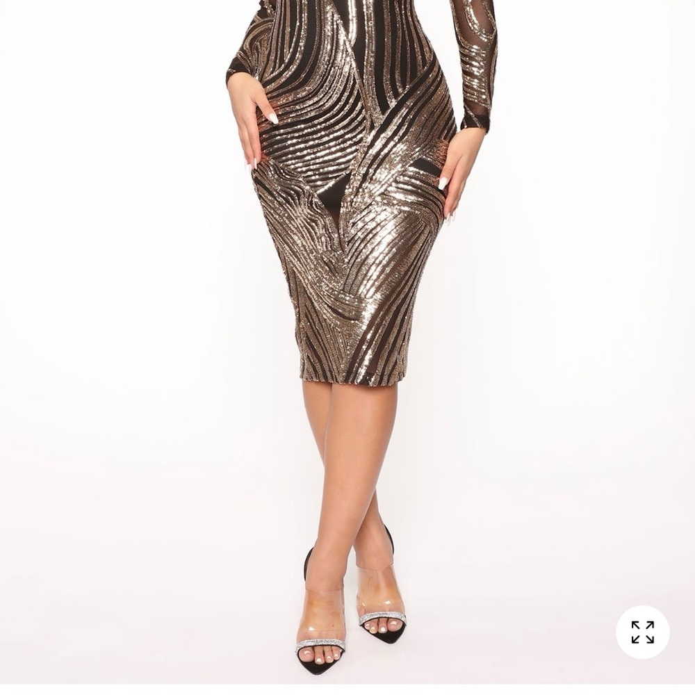 Fashion Nova Bronze & Black Sequin Bodycon Midi Dress Non Stretch